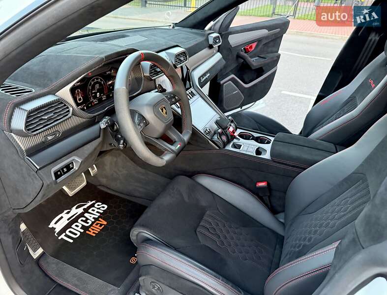 Внедорожник / Кроссовер Lamborghini Urus 2022 в Киеве