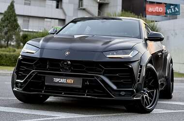 Внедорожник / Кроссовер Lamborghini Urus 2021 в 