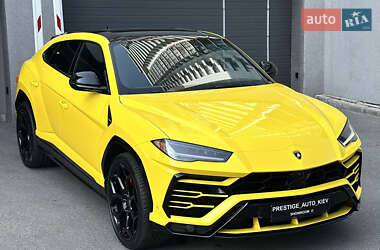 Внедорожник / Кроссовер Lamborghini Urus 2019 в 