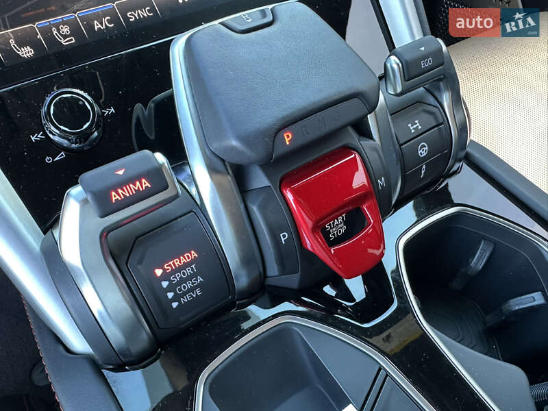 Внедорожник / Кроссовер Lamborghini Urus 2019 в Киеве
