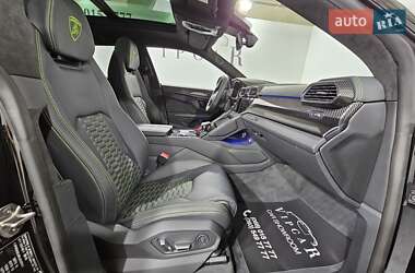 Внедорожник / Кроссовер Lamborghini Urus 2024 в 