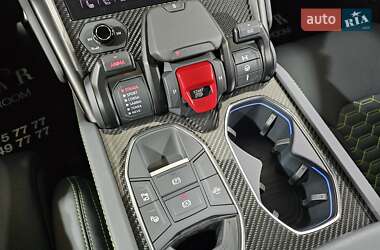 Внедорожник / Кроссовер Lamborghini Urus 2024 в 
