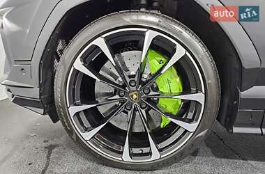 Внедорожник / Кроссовер Lamborghini Urus 2024 в 