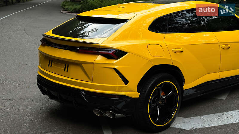 Внедорожник / Кроссовер Lamborghini Urus 2019 в Киеве