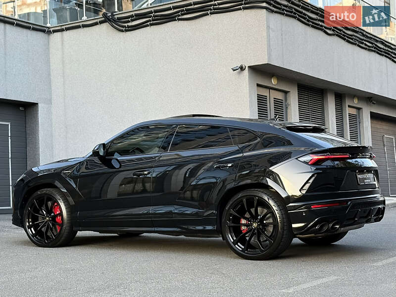 Позашляховик / Кросовер Lamborghini Urus 2020 в Києві