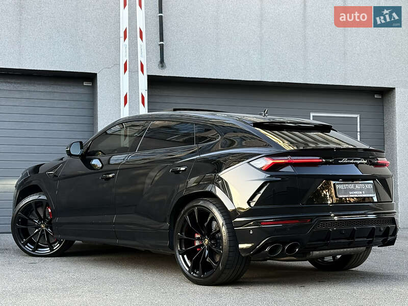 Позашляховик / Кросовер Lamborghini Urus 2020 в Києві