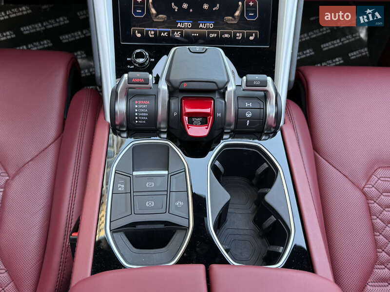 Внедорожник / Кроссовер Lamborghini Urus 2020 в Киеве