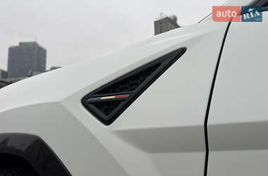 Внедорожник / Кроссовер Lamborghini Urus 2020 в Киеве