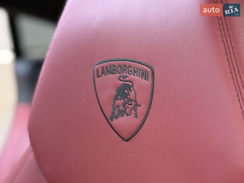 Внедорожник / Кроссовер Lamborghini Urus 2020 в Киеве