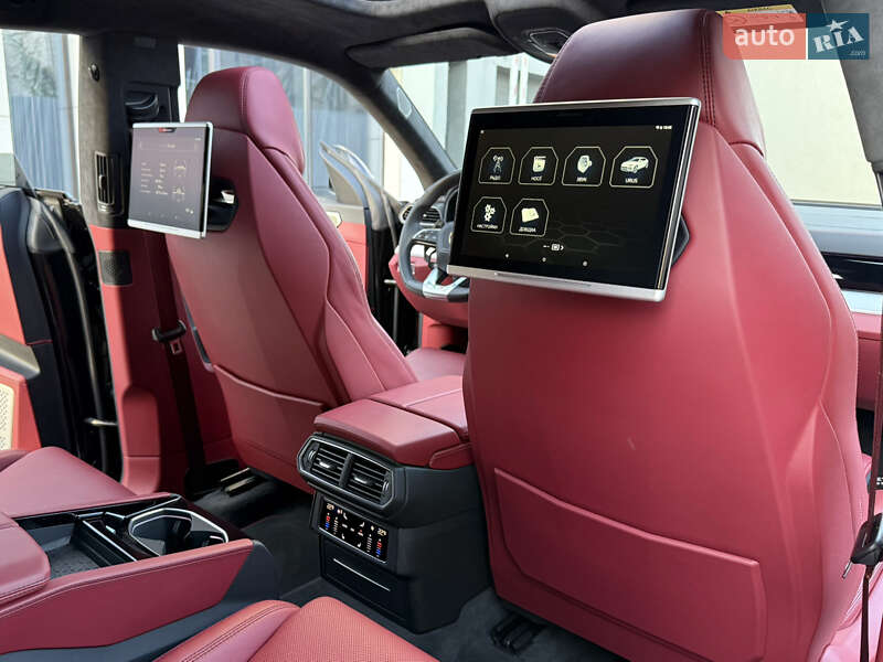 Внедорожник / Кроссовер Lamborghini Urus 2020 в Киеве фото 55 Внедорожник / Кроссовер Lamborghini Urus 2020 в Киеве