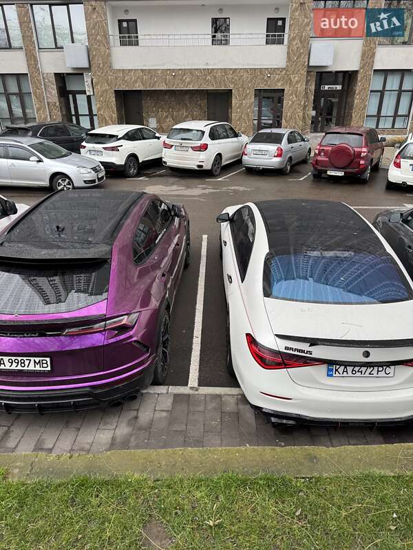 Позашляховик / Кросовер Lamborghini Urus 2020 в Києві фото 10 Позашляховик / Кросовер Lamborghini Urus 2020 в Києві