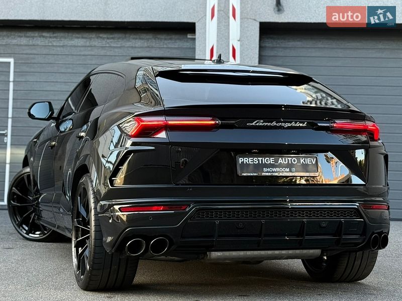 Позашляховик / Кросовер Lamborghini Urus 2020 в Києві