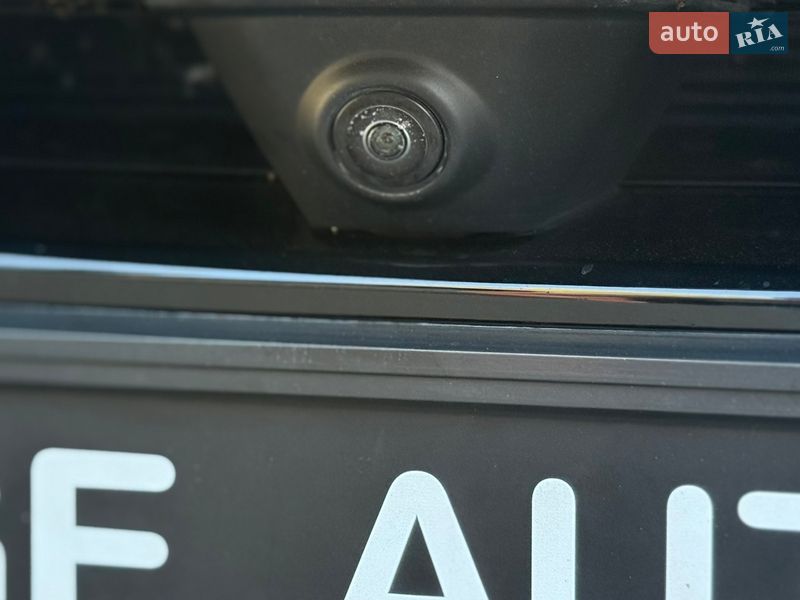 Позашляховик / Кросовер Lamborghini Urus 2020 в Києві