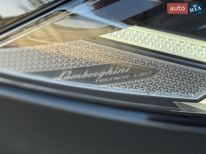 Позашляховик / Кросовер Lamborghini Urus 2020 в Києві