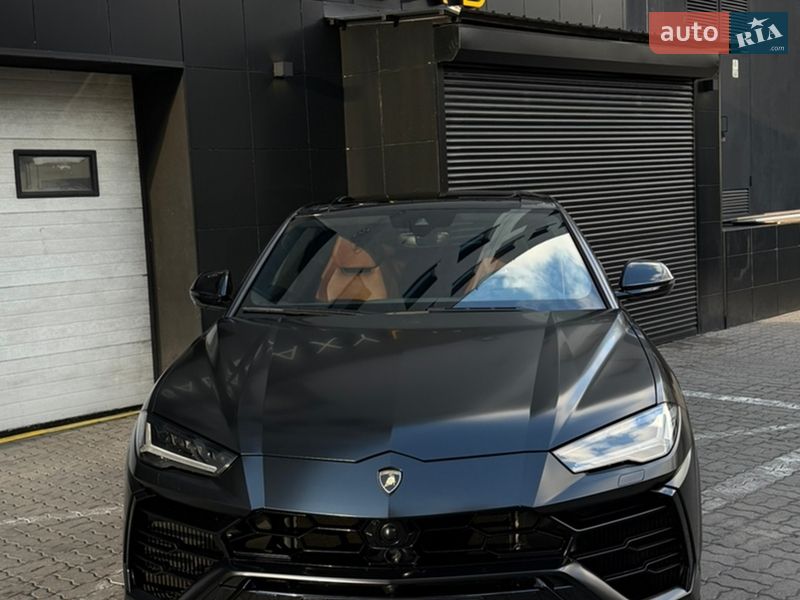 Позашляховик / Кросовер Lamborghini Urus 2020 в Києві