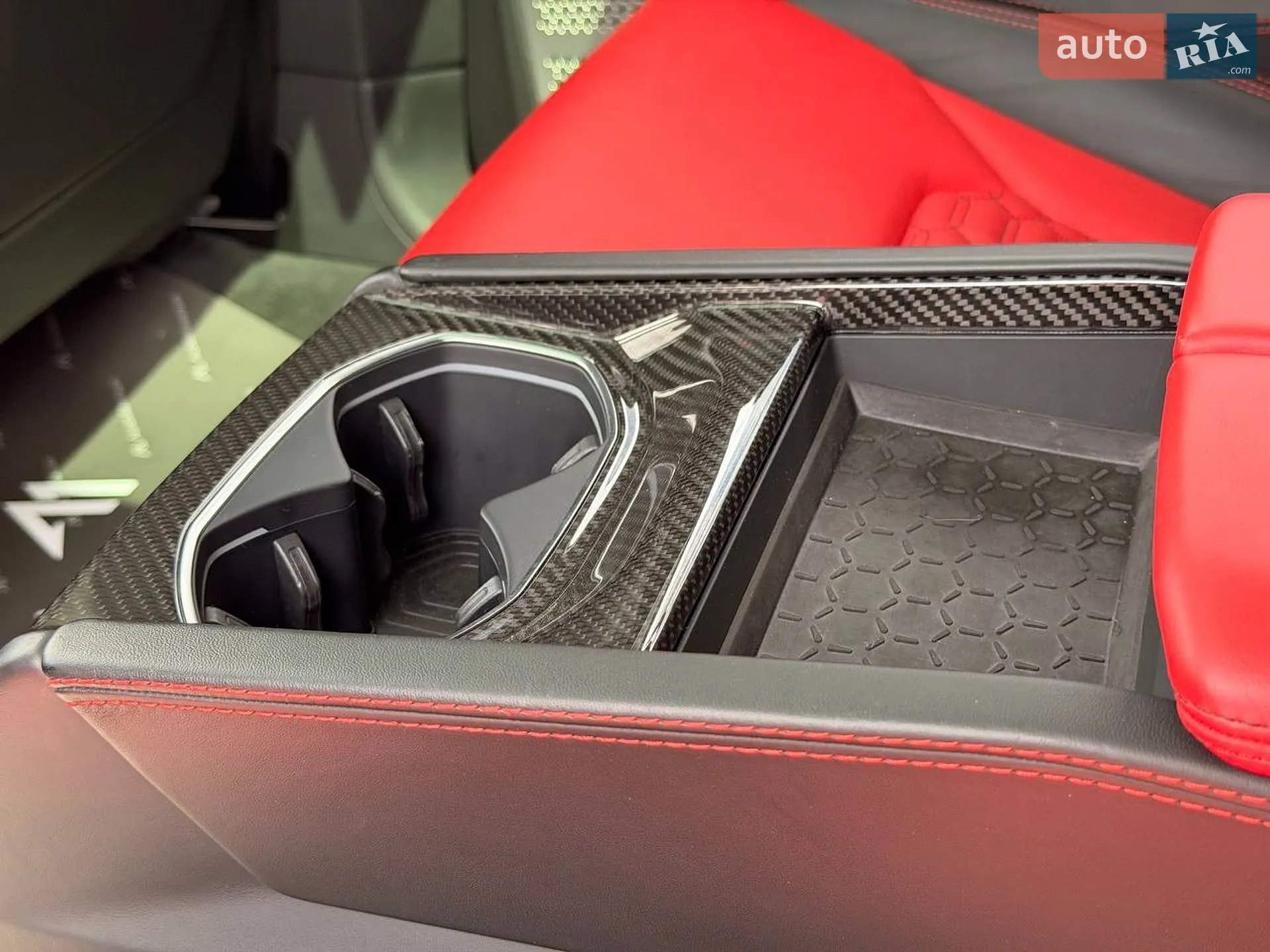 2020 Lamborghini Urus Concept - мініатюра 34