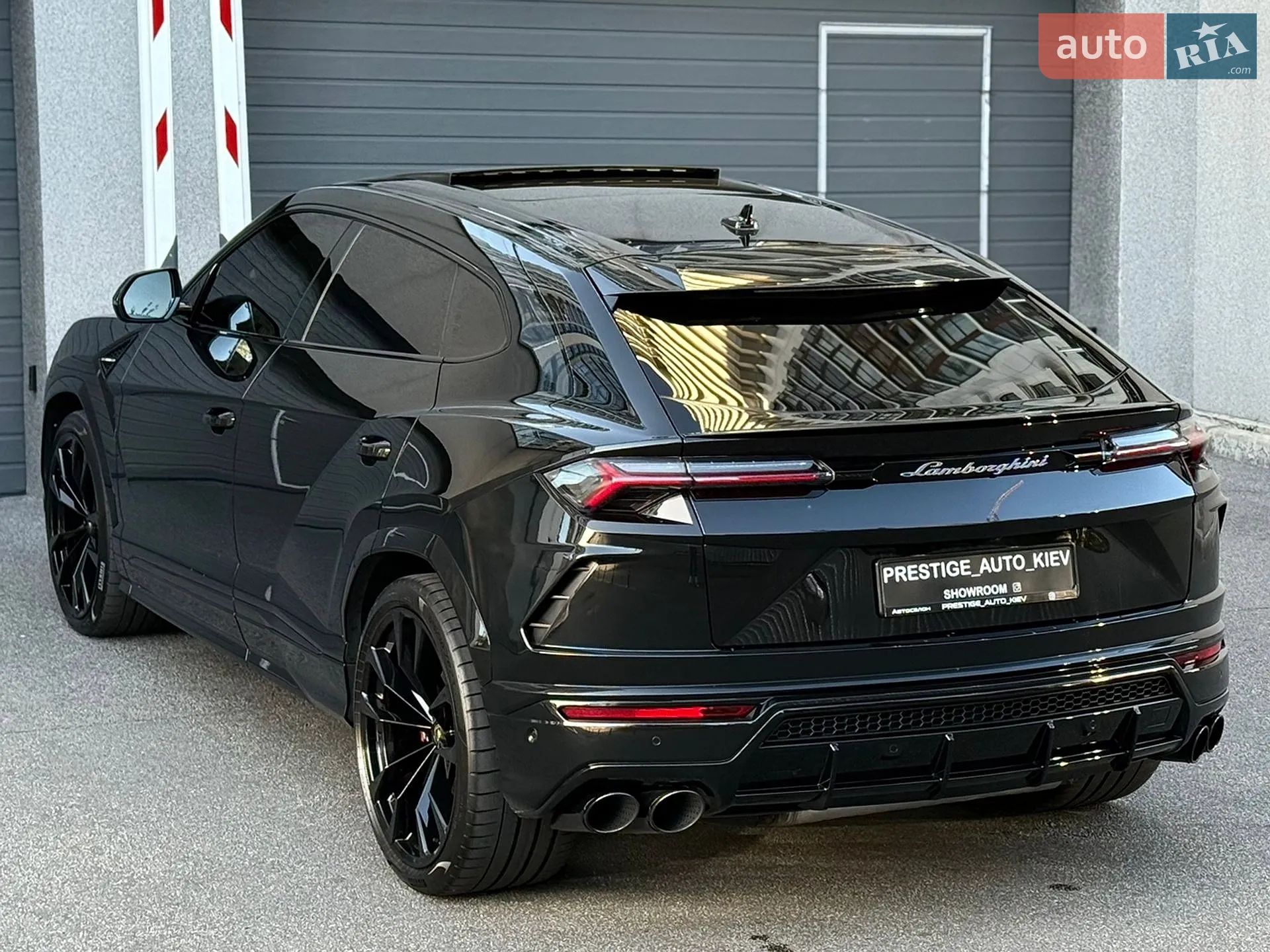 2020 Lamborghini Urus Concept - мініатюра 19