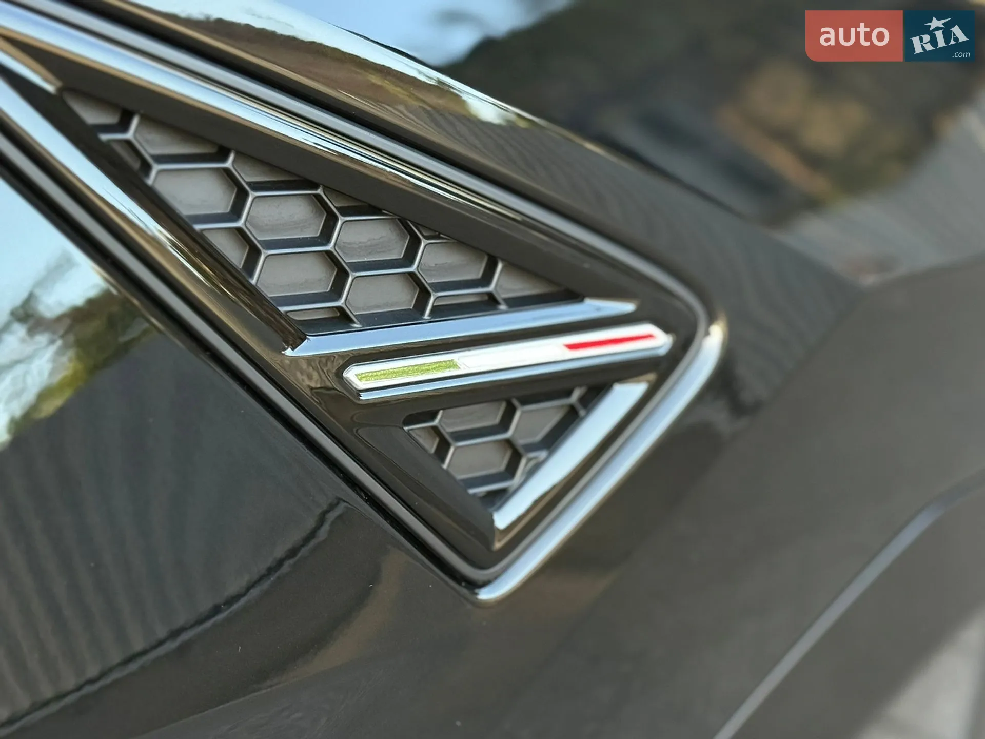 2020 Lamborghini Urus Concept - мініатюра 44