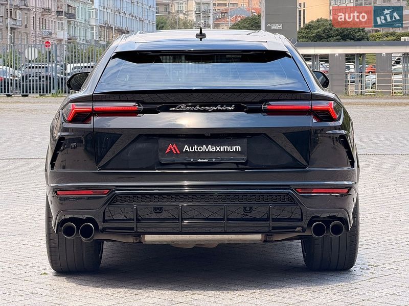 Внедорожник / Кроссовер Lamborghini Urus 2020 в Киеве