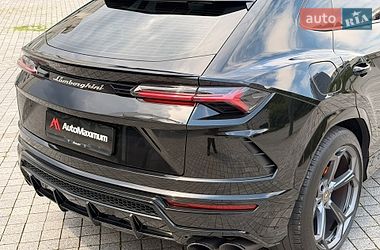 Внедорожник / Кроссовер Lamborghini Urus 2020 в Киеве