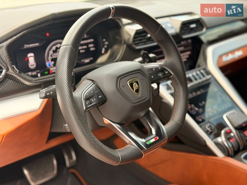 Внедорожник / Кроссовер Lamborghini Urus 2020 в Киеве