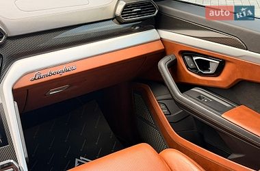 Позашляховик / Кросовер Lamborghini Urus 2020 в Києві фото 25 Позашляховик / Кросовер Lamborghini Urus 2020 в Києві