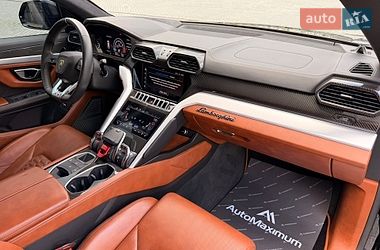 Позашляховик / Кросовер Lamborghini Urus 2020 в Києві фото 37 Позашляховик / Кросовер Lamborghini Urus 2020 в Києві
