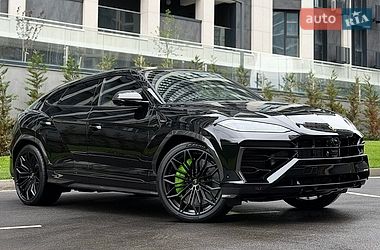 Позашляховик / Кросовер Lamborghini Urus 2026 в Києві