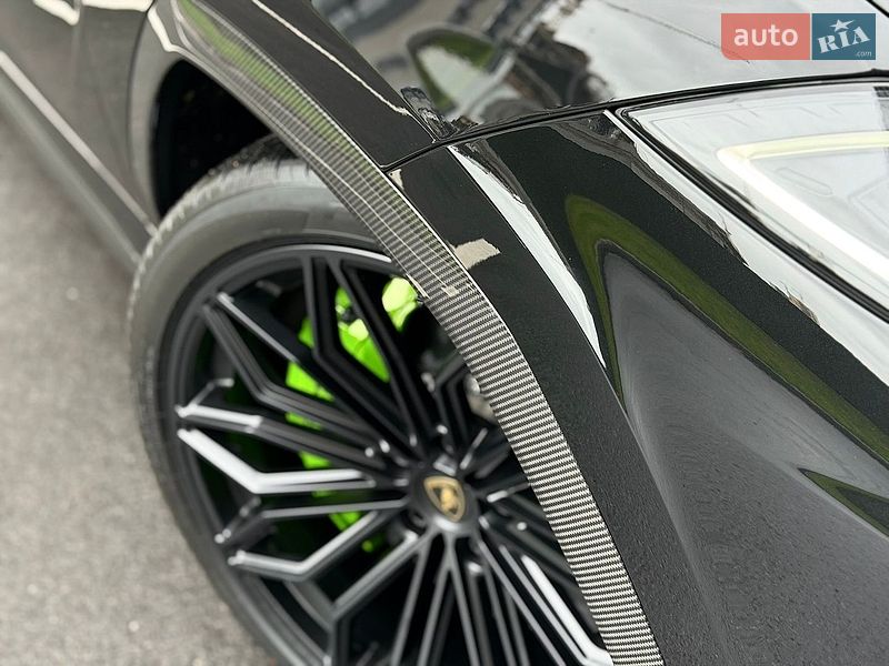 Позашляховик / Кросовер Lamborghini Urus 2026 в Києві
