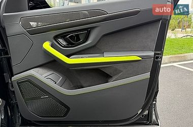 Позашляховик / Кросовер Lamborghini Urus 2026 в Києві