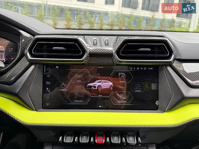 Позашляховик / Кросовер Lamborghini Urus 2026 в Києві