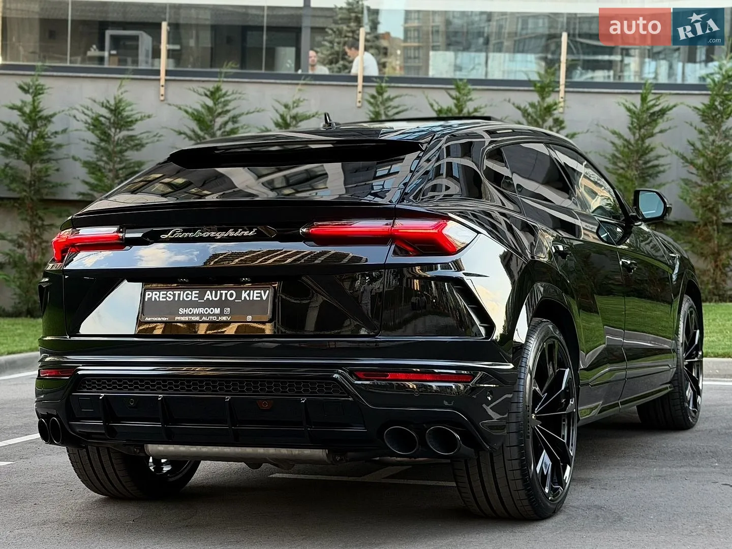 2020 Lamborghini Urus Concept - мініатюра 18