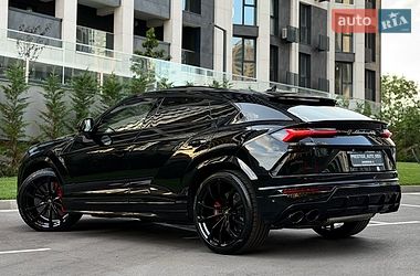 Внедорожник / Кроссовер Lamborghini Urus 2020 в Киеве фото 28 Внедорожник / Кроссовер Lamborghini Urus 2020 в Киеве