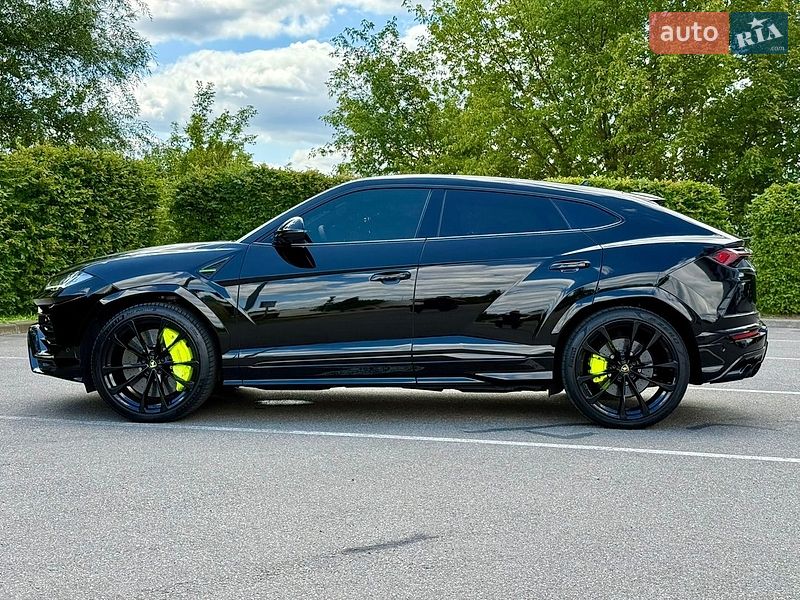 Позашляховик / Кросовер Lamborghini Urus 2020 в Києві фото 8 Позашляховик / Кросовер Lamborghini Urus 2020 в Києві