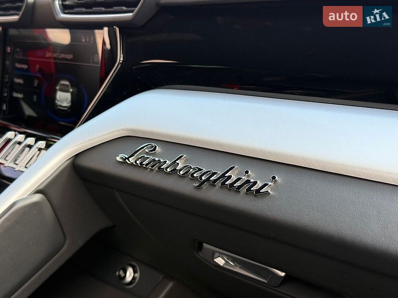 Позашляховик / Кросовер Lamborghini Urus 2020 в Києві фото 34 Позашляховик / Кросовер Lamborghini Urus 2020 в Києві