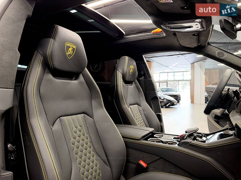 Внедорожник / Кроссовер Lamborghini Urus 2025 в Киеве