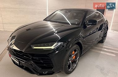 Позашляховик / Кросовер Lamborghini Urus 2020 в Києві фото 4 Позашляховик / Кросовер Lamborghini Urus 2020 в Києві