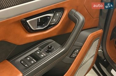 Позашляховик / Кросовер Lamborghini Urus 2020 в Києві фото 13 Позашляховик / Кросовер Lamborghini Urus 2020 в Києві