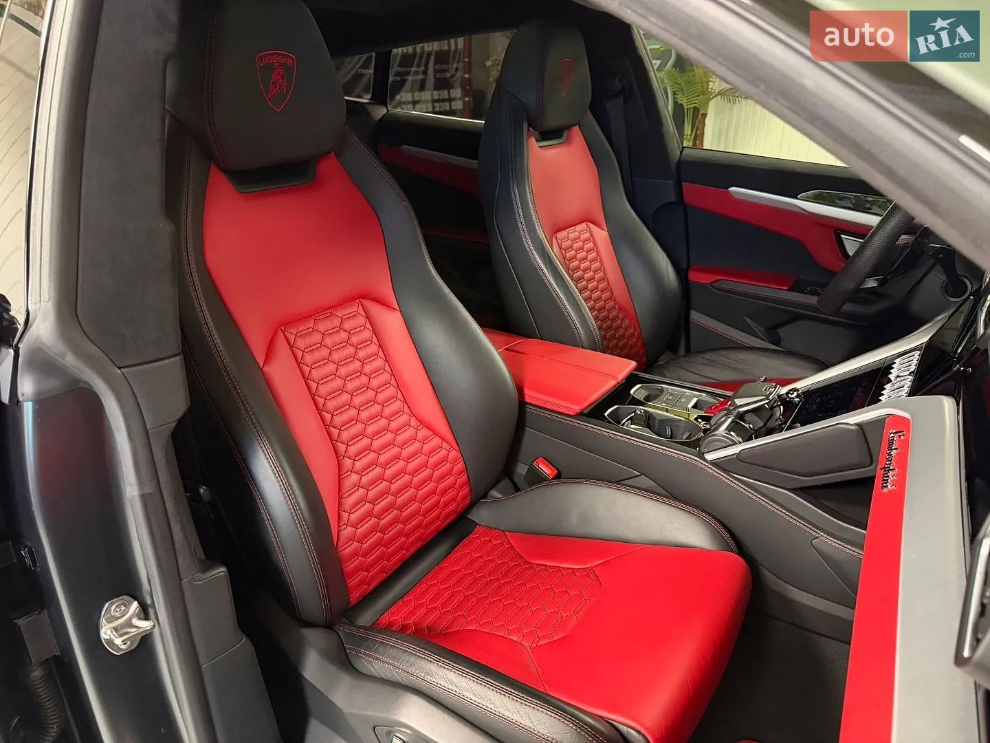 2020 Lamborghini Urus Concept - мініатюра 41