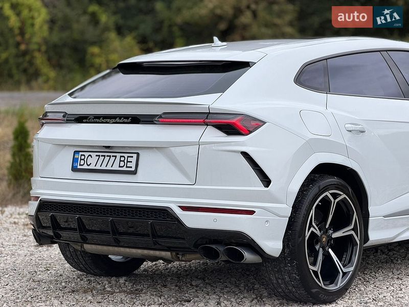 Позашляховик / Кросовер Lamborghini Urus 2019 в Львові