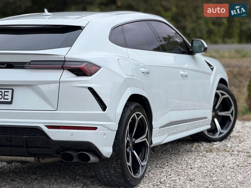 Позашляховик / Кросовер Lamborghini Urus 2019 в Львові