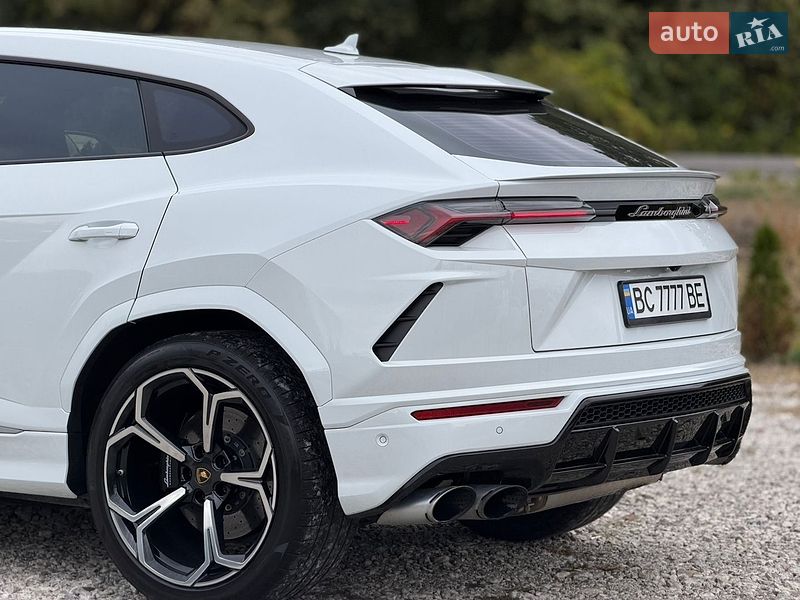 Позашляховик / Кросовер Lamborghini Urus 2019 в Львові