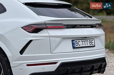 Позашляховик / Кросовер Lamborghini Urus 2019 в Львові