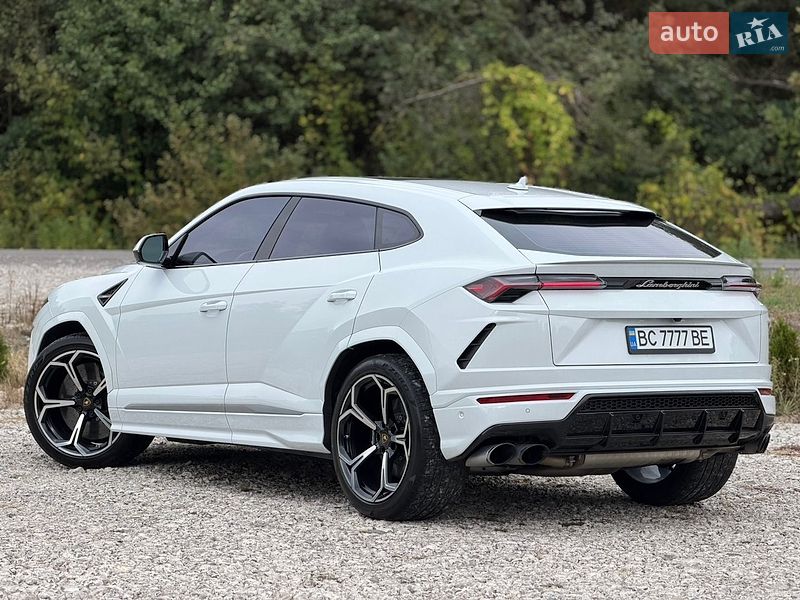 Позашляховик / Кросовер Lamborghini Urus 2019 в Львові
