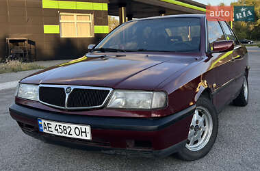 Седан Lancia Dedra 1990 в Днепре