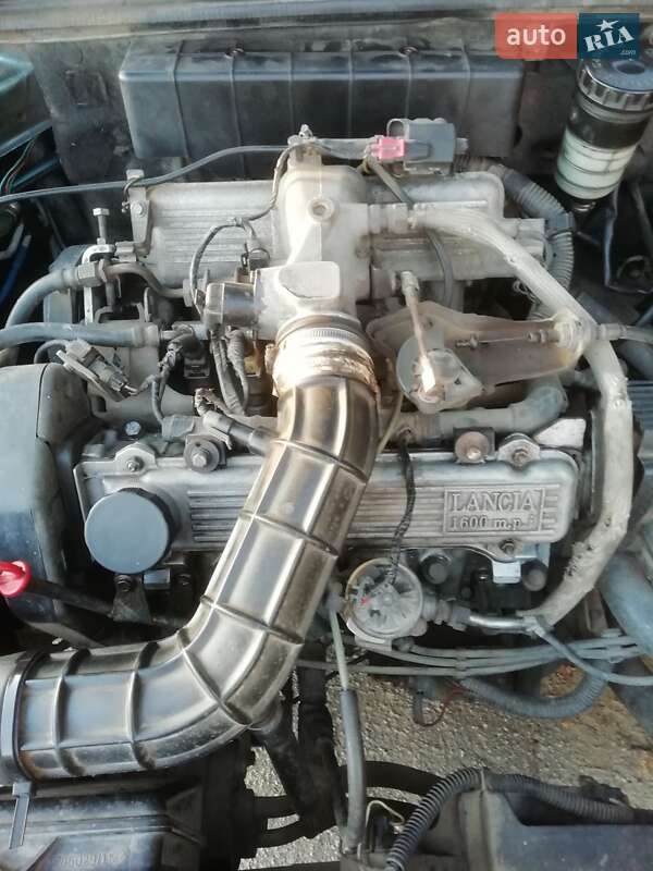 Хетчбек Lancia Dedra 1996 в Івано-Франківську