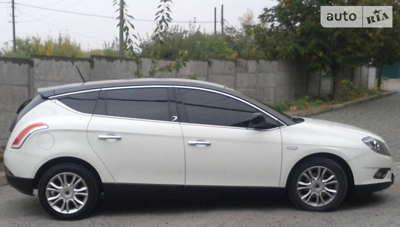 Lancia Delta 2013 года