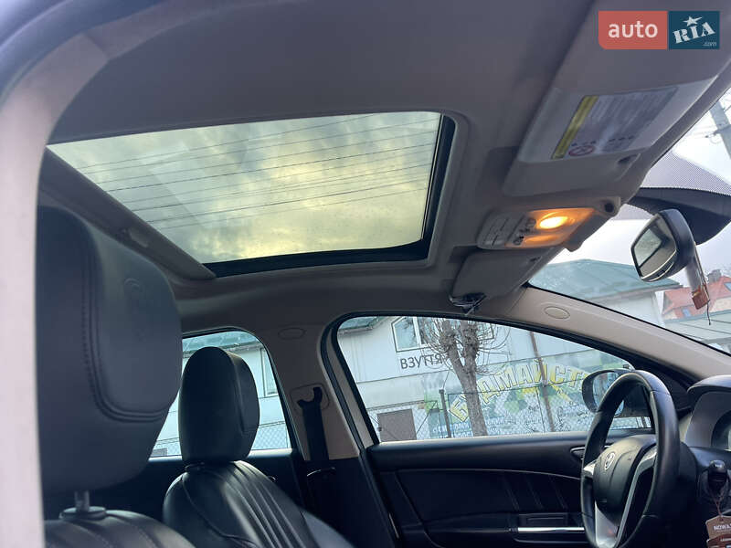 Хетчбек Lancia Delta 2010 в Львові