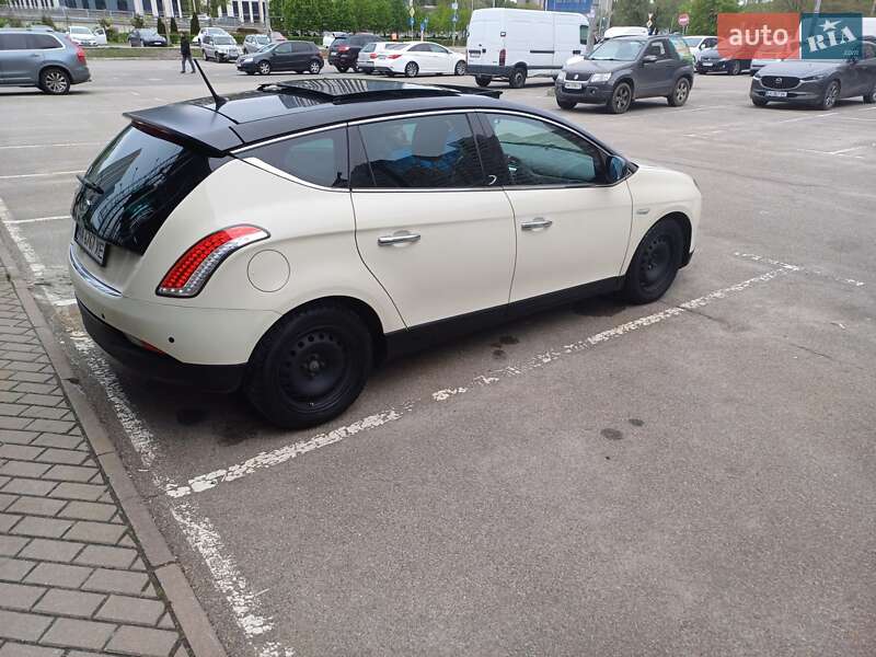 Хэтчбек Lancia Delta 2009 в Киеве фото 9 Хэтчбек Lancia Delta 2009 в Киеве