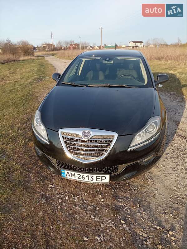 Хэтчбек Lancia Delta 2014 в Олевске